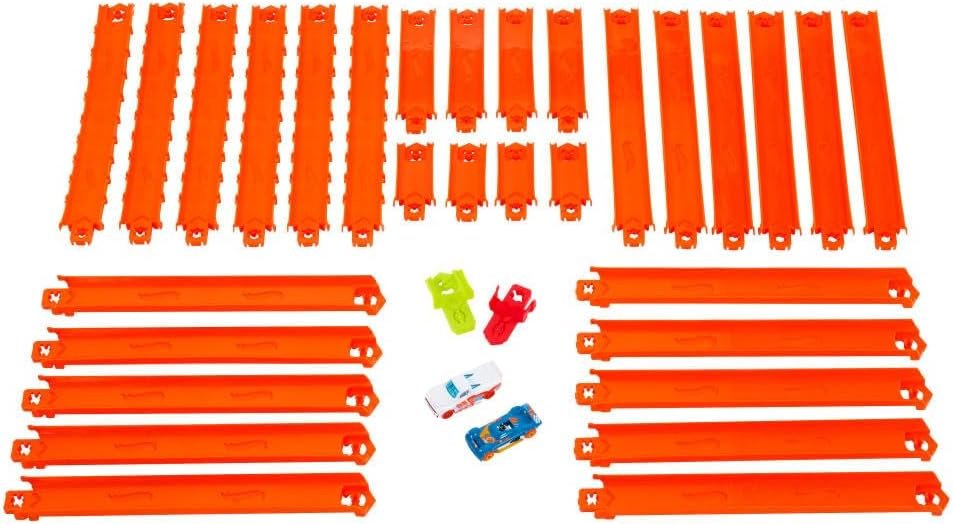 Hot Wheels Track Creator Deluxe Pack view 2